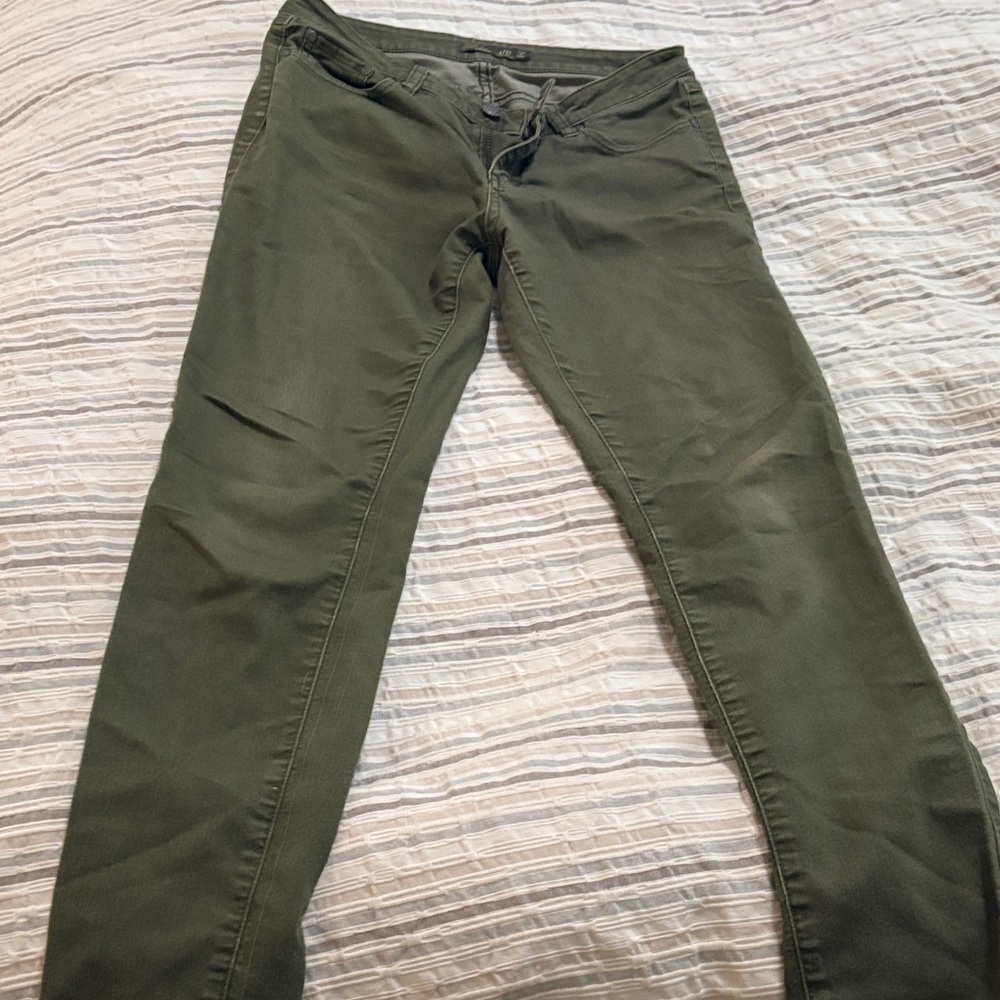 Prana Women's Olive Green Pants with Decorative Buttons